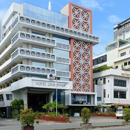 Hotel Gajahmada Pontianak Buitenkant foto