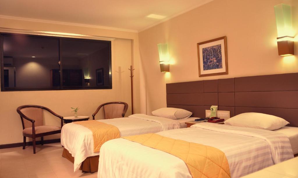 Hotel Gajahmada Pontianak Kamer foto